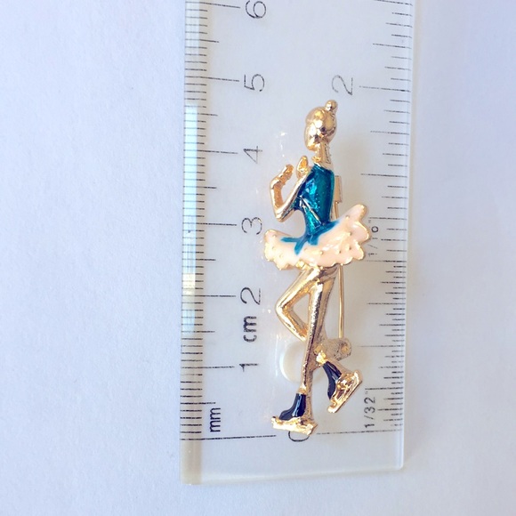 ๐50% OFF/3+...Enamel Skating Girl Brooch - Picture 6 of 7